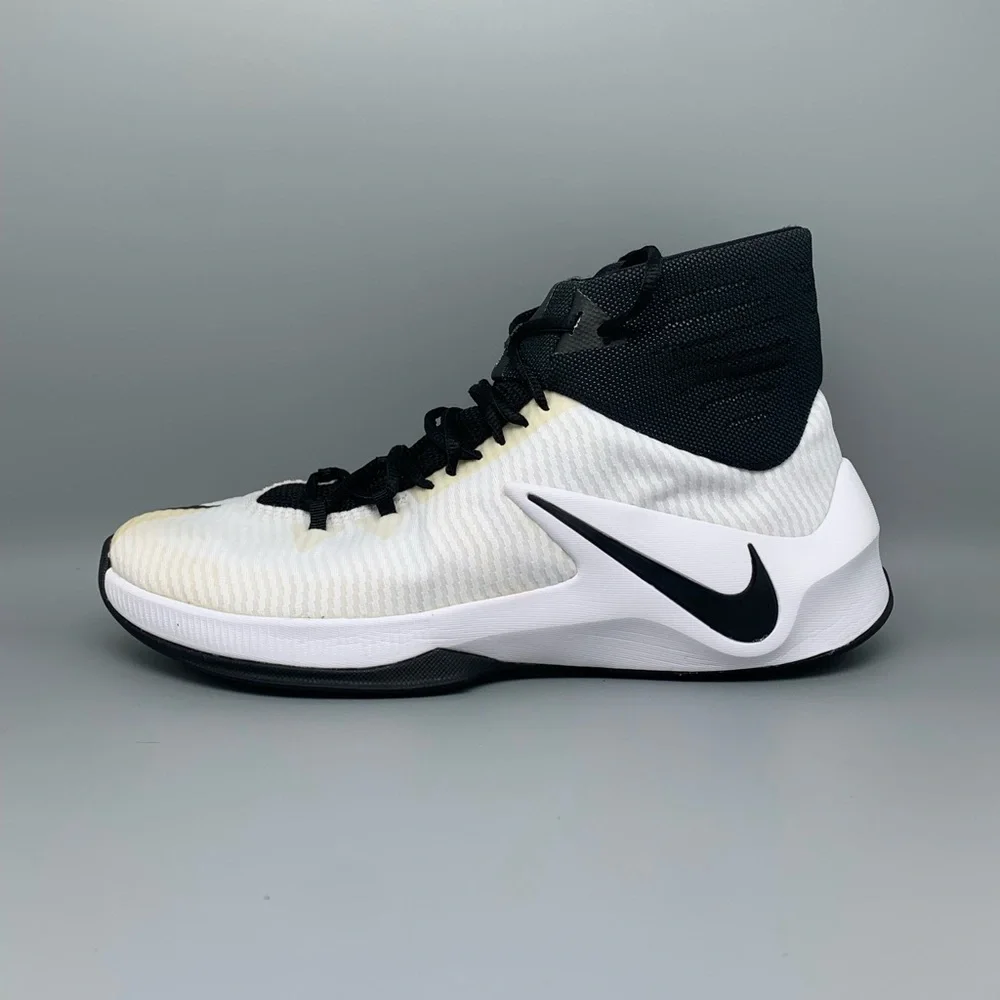 Nike Zoom Out Clear Out Basketball Shoes 844372-001 Men’s‎ Sz 10.5